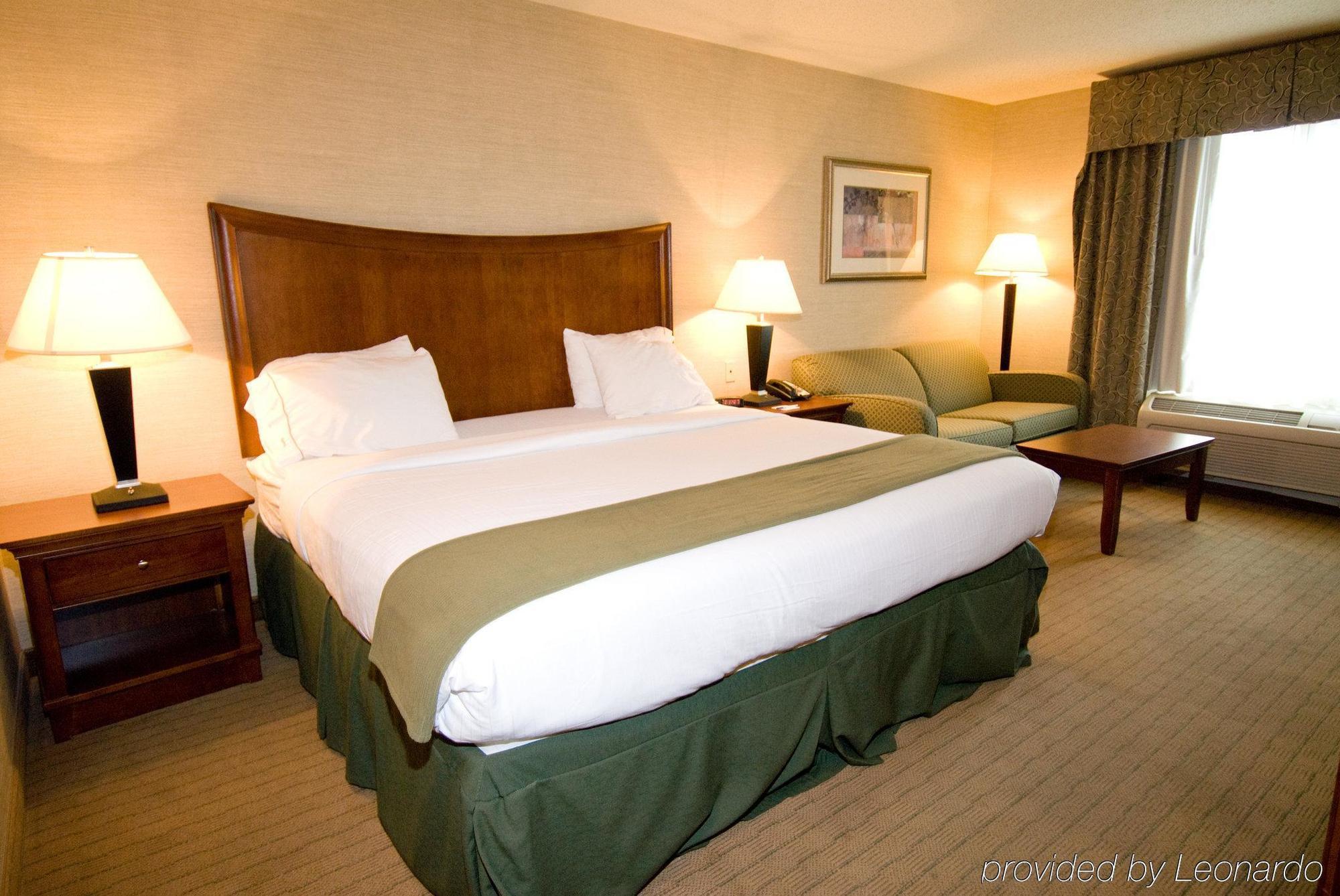 Holiday Inn Express Hotel & Suites Urbana-Champaign-U Of I Area By Ihg Exteriör bild