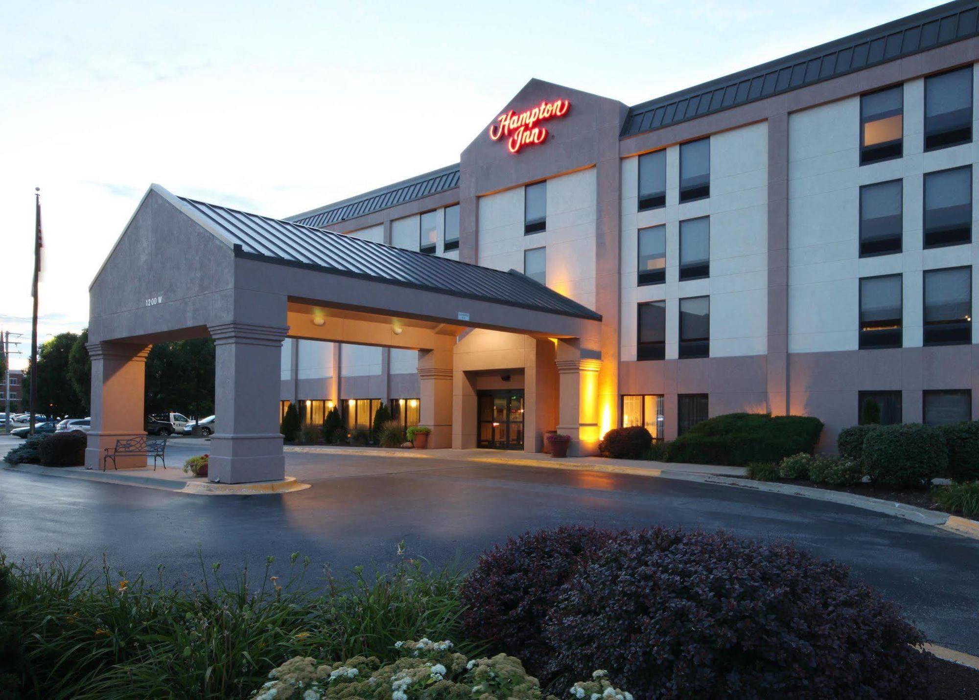Holiday Inn Express Hotel & Suites Urbana-Champaign-U Of I Area By Ihg Exteriör bild
