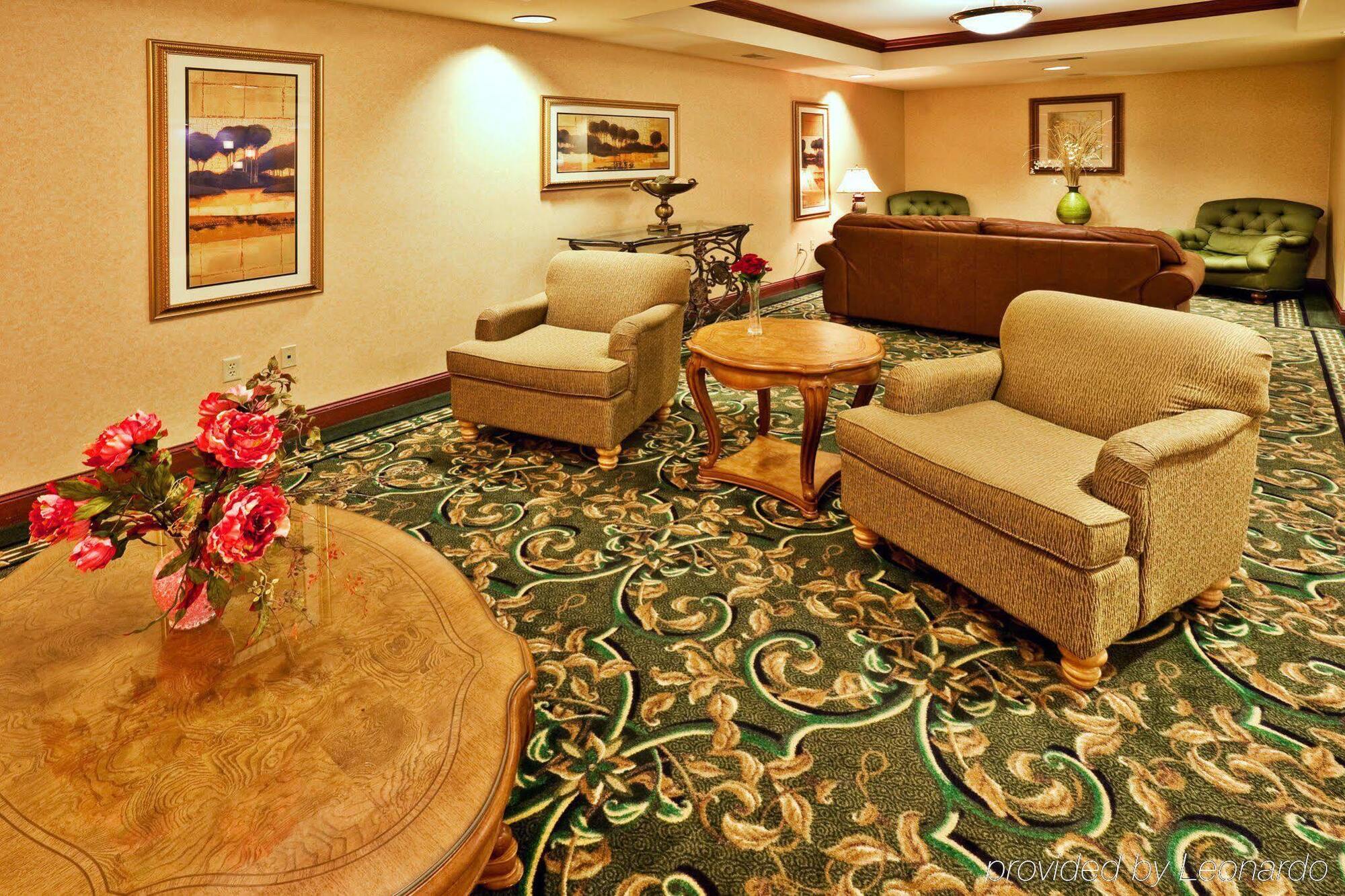Holiday Inn Express Hotel & Suites Urbana-Champaign-U Of I Area By Ihg Exteriör bild