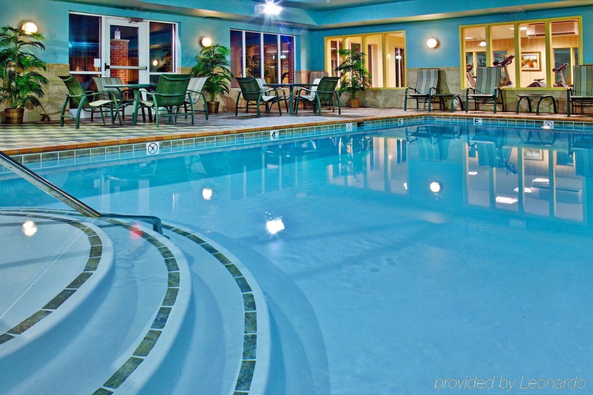 Holiday Inn Express Hotel & Suites Urbana-Champaign-U Of I Area By Ihg Exteriör bild